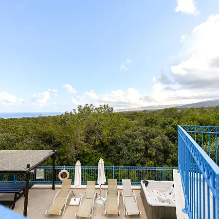 Sanders Azzurro Villa Paphos