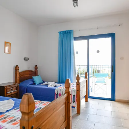 Sanders Azzurro Paphos